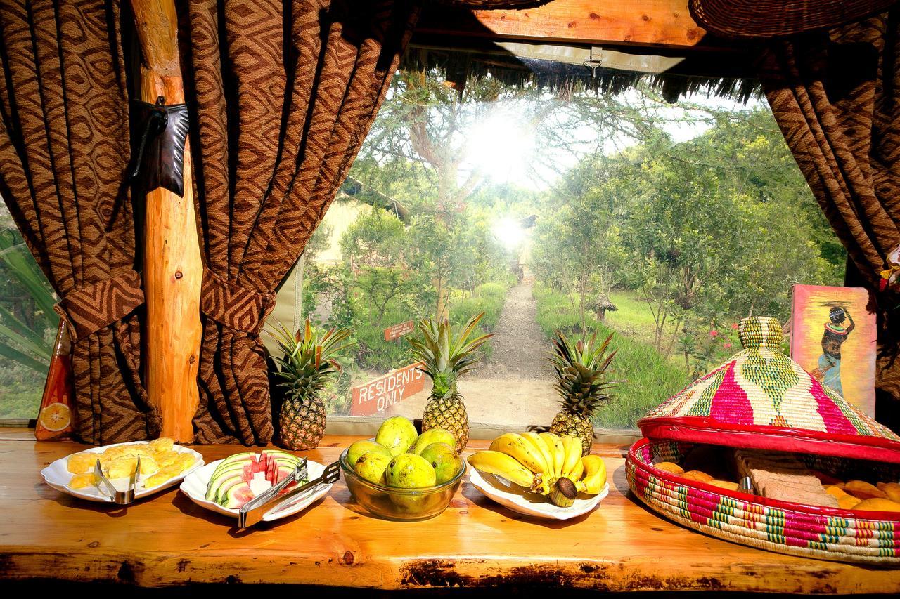 Rhino Watch Safarilodge Mweiga Exteriör bild